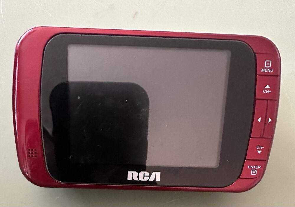 RCA DHT235C DTV Portable 3.5" LED Digital Handheld Color TV - Works Red